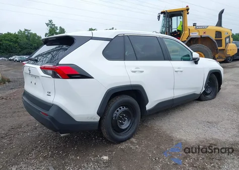 2024 Toyota Rav4 Le z USA, uszkodzony, nr VIN 2T3G1RFV3RC463800